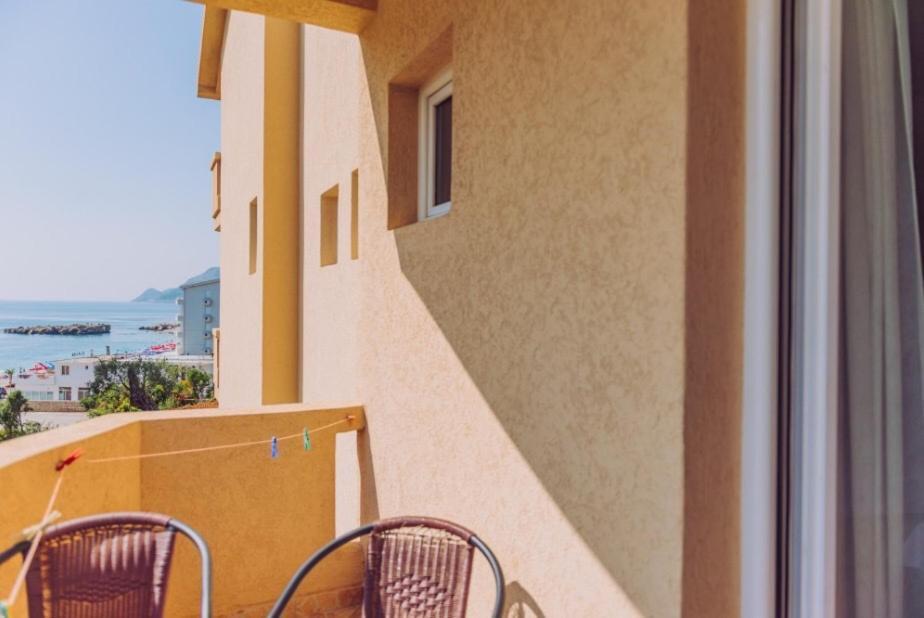 דוברה וודה Apartmani Lasta מראה חיצוני תמונה